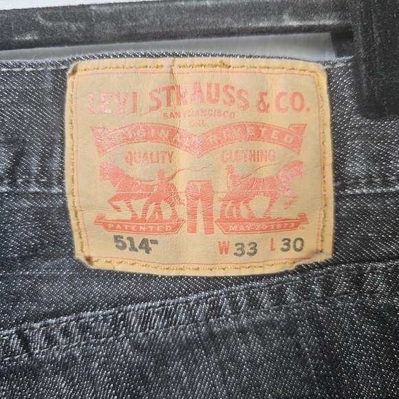 Levi's 514 33X25  Straight Leg Raw Hem Black Distressed Jeans EUC - Picture 8 of 12